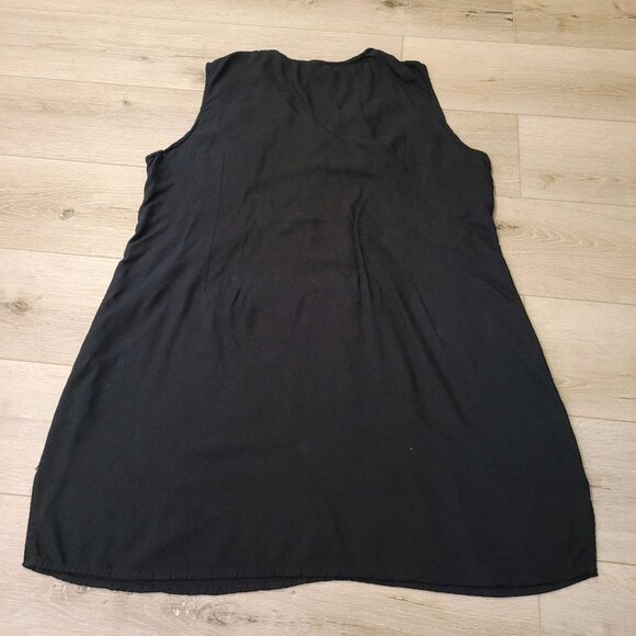 Soaked Dress Black White Embroidered Bib Hippie Boho V-Neck Peasant Sz XL - Picture 6 of 6